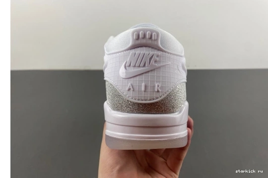 RM Pure 4 White  HQ3441-111  HQ3441-111 Jordan Air 0814